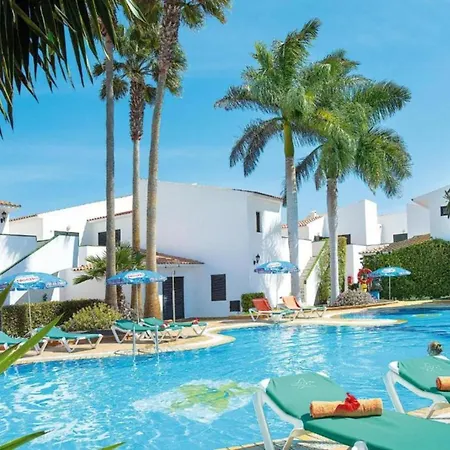 One Bedroorm Pool View At 200m From The Beach 科斯塔卡莱塔
